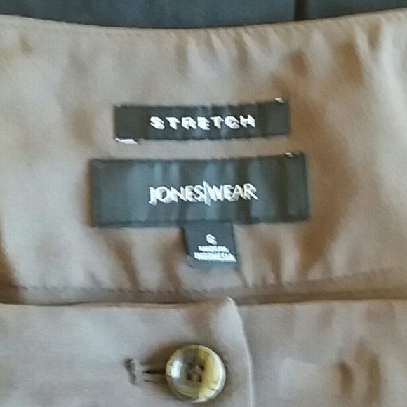 NWT, Jones Wear Dress Pants - Picture 4 of 5